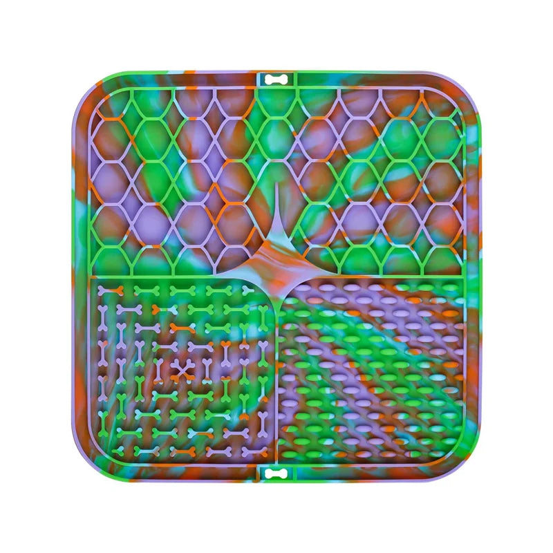 Silicone Lick Mat for Dogs – Fun & Engaging Mealtime Solution