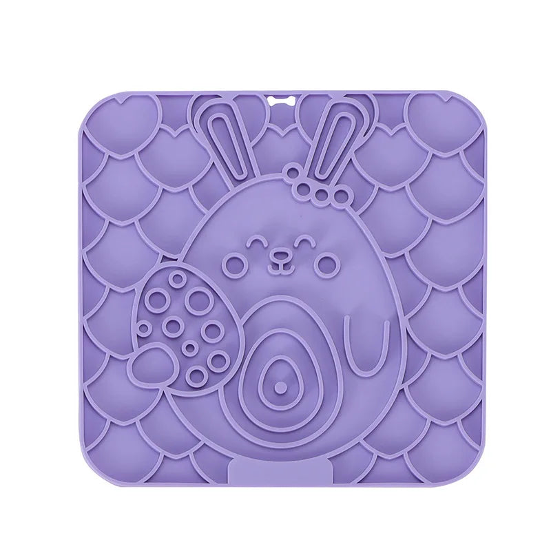 Silicone Lick Mat for Dogs – Fun & Engaging Mealtime Solution