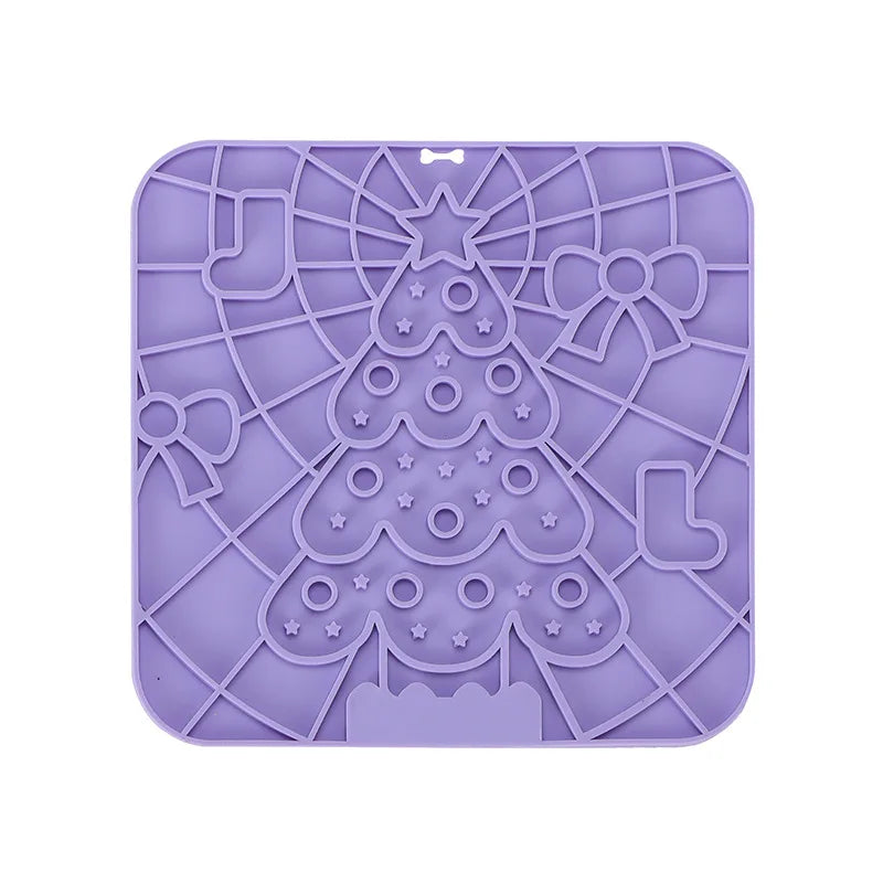 Silicone Lick Mat for Dogs – Fun & Engaging Mealtime Solution