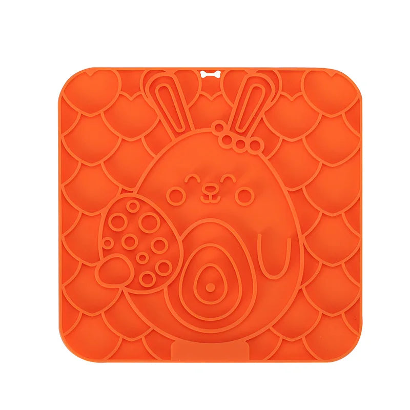 Silicone Lick Mat for Dogs – Fun & Engaging Mealtime Solution
